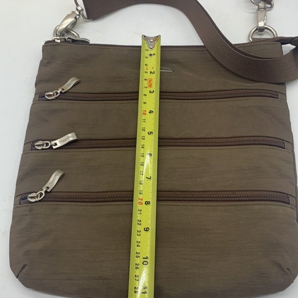 Baggallini Brown Crossbody Nylon 3 Front Pocket Bag for Travel everyday MCB3796I - Picture 5 of 15